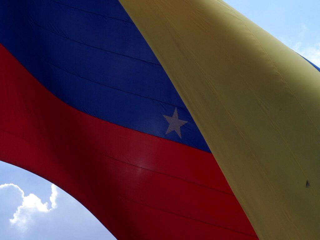 Venezolanos que buscan vivir y trabajar en EEUU